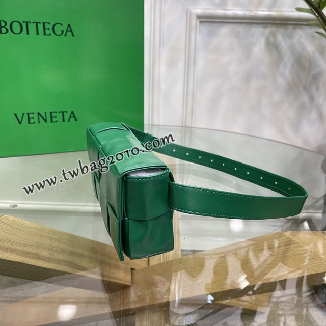 Bottega veneta高端女包 KF0023 寶緹嘉爆款賽車綠CASSETTE腰包 BV經典款四格腰包/胸包/斜挎包/單肩包  gxz1395